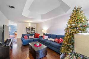 5102 NW 115th Ct, Doral, FL 33178, Sold 02/09/22