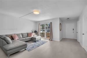 2207 NE 7th St, Hallandale Beach, FL 33009, Sold 12/27/21