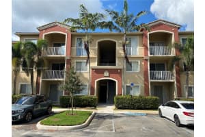 7085 Nova Dr, Davie, FL 33317, Sold 01/12/22