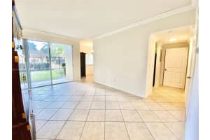 7085 Nova Dr, Davie, FL 33317, Sold 01/12/22
