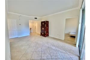 7085 Nova Dr, Davie, FL 33317, Sold 01/12/22