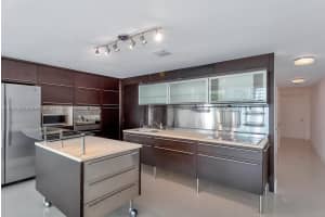 6000 Collins Ave, Miami Beach, FL 33140, Sold 03/01/22