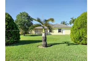 3570 NW 89th Terrace, Hollywood, FL 33024, Sold 01/12/22