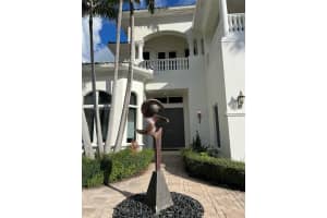 1145 Hatteras Ln, Hollywood, FL 33019, Sold 03/03/22