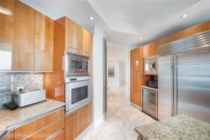 16051 Collins Ave #3501, Sunny Isles Beach, FL 33160, Sold 02/16/22