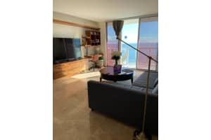 1155 Brickell Bay Dr, Miami, FL 33131, Sold 02/28/22