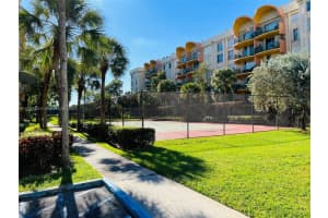 9350 Fontainebleau Blvd, Miami, FL 33172, Sold 03/17/22