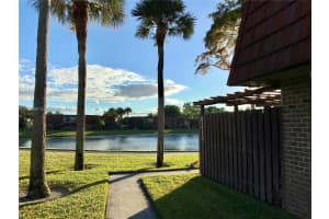 8213 Boca Rio Dr, Boca Raton, FL 33433, Sold 01/04/22