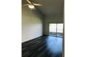 3437 NW 44th St, Lauderdale Lakes, FL 33309, Sold 04/13/22
