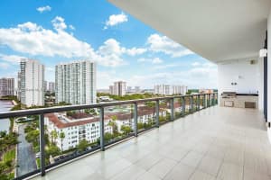 3250 NE 188th St, Aventura, FL 33180, Sold 06/01/22