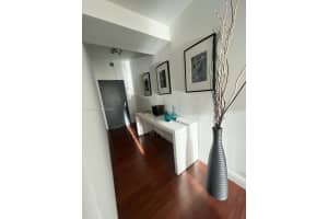 888 Biscayne Blvd, Miami, FL 33132, Sold 12/31/21