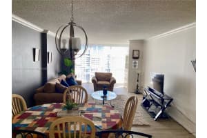 600 Parkview Dr # 1132, Hallandale Beach, FL 33009, Sold 02/04/22