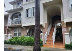 8970 W Flagler St, Miami, FL 33174, Sold 04/19/22