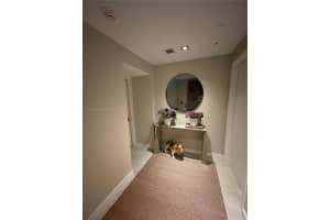 4391 Collins Ave, Miami Beach, FL 33140, Sold 03/23/22