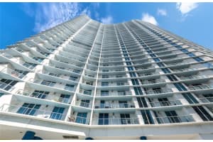 Latitude on the River, 185 SW 7th St, Miami, FL 33130, Sold 12/28/21