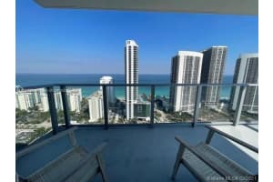 4010 S Ocean Dr r2809, Hollywood, FL 33019, Sold 12/07/22