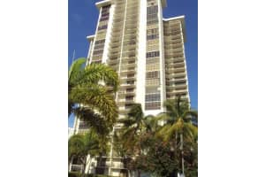 18181 NE 31st Ct, Aventura, FL 33160, Sold 03/07/22