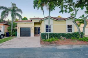 21475 SW 90th Pl, Cutler Bay, FL 33189, Sold 02/10/22