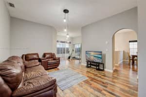 21475 SW 90th Pl, Cutler Bay, FL 33189, Sold 02/10/22