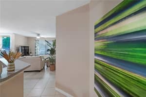 1107 Villa Cir, Delray Beach, FL 33483, Sold 01/20/22