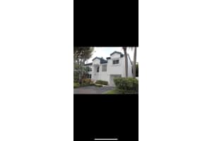 351 NE 212th St, Miami, FL 33179, Sold 02/01/22