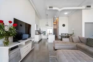 3029 NE 188th St, Aventura, FL 33180, Sold 04/05/22