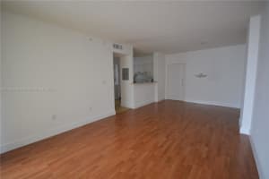 5099 NW 7th St PH 08, Miami, FL 33126, Sold 02/08/22