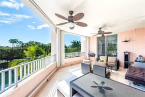 749 Crandon Blvd, Key Biscayne, FL 33149, Sold 05/31/22