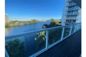 5091 NW 7th St, Miami, FL 33126, Sold 01/19/22