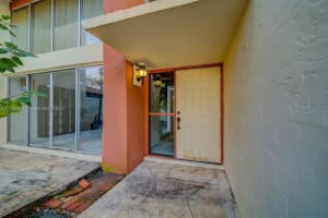 10462 SW 78th St, Miami, FL 33173, Sold 12/21/21
