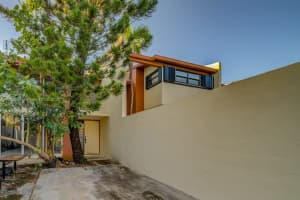 10462 SW 78th St, Miami, FL 33173, Sold 12/21/21