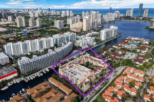 3001 NE 185th St, Aventura, FL 33180, Sold 01/11/22
