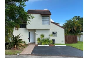 441 NW 97th Pl, Miami, FL 33172, Sold 03/21/22