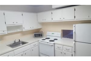 4500 N Flagler Dr APT D8, West Palm Beach, FL 33407, Sold 04/28/22