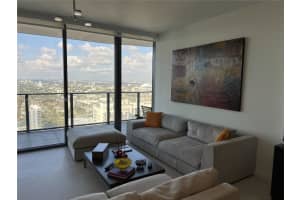 1000 Brickell Plaza, Miami, FL 33131, Sold 05/02/22