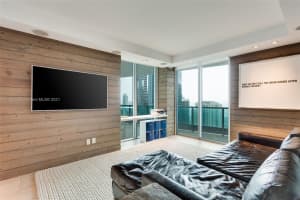 Jade at Brickell Bay, 1331 Brickell Bay Dr #4211, Miami, FL 33131, Sold 04/13/22