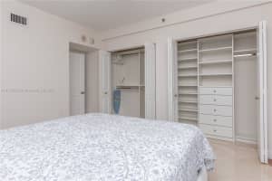 5757 Collins Ave, Miami Beach, FL 33140, Sold 04/25/22