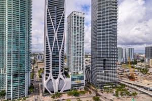 1040 Biscayne Blvd, Miami, FL 33132, Sold 03/09/22