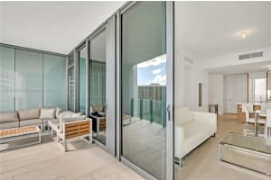 2831 S Bayshore Dr, Miami, FL 33133, Sold 04/11/22