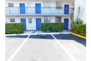 14180 SW 84th St, Miami, FL 33183, Sold 01/28/22