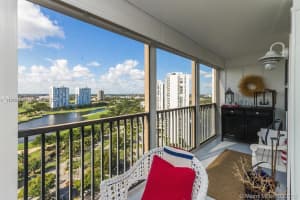 3701 N Country Club Dr, Aventura, FL 33180, Sold 05/13/22