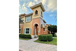 2301 Clipper Pl, Fort Lauderdale, FL 33312, Sold 02/22/22