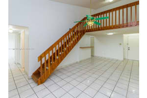 9423 Fontainebleau Blvd, Miami, FL 33172, Sold 01/19/22