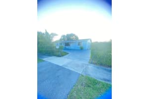 20630 NW 37th Ct, Miami Gardens, FL 33055, Sold 06/16/22