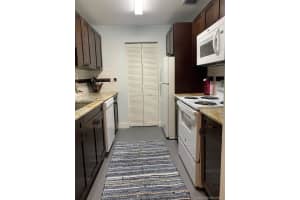 500 NE 2nd St, Dania Beach, FL 33004, Sold 01/28/22