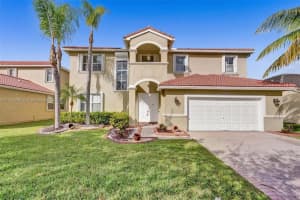 19077 NW 23rd Pl, Pembroke Pines, FL 33029, Sold 03/22/22