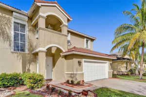19077 NW 23rd Pl, Pembroke Pines, FL 33029, Sold 03/22/22