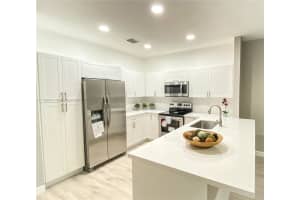 2536 SW 83rd Ave, Miramar, FL 33025, Sold 02/11/22