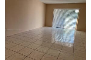 10395 N Kendall Dr APT V8, Miami, FL 33176, Sold 02/03/22