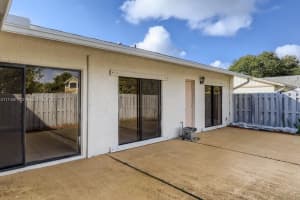 8843 Marge Ct, Boynton Beach, FL 33436, Sold 02/10/22